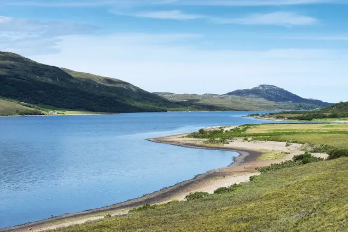 Framed Print : The 9. 5 km long and 1. 2 km wide freshwater Loch Hope, Inverhope, Northern Highlands, Scotland, United Kingdom