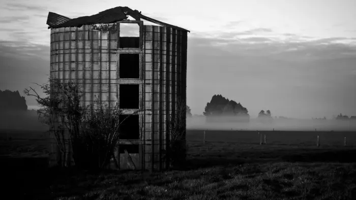 Framed Print : Abandon farm silo Framed Print : Abandon farm silo