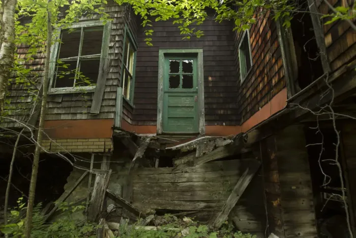 Framed Print : Abandoned Home in the Forest Framed Print : Abandoned Home in the Forest