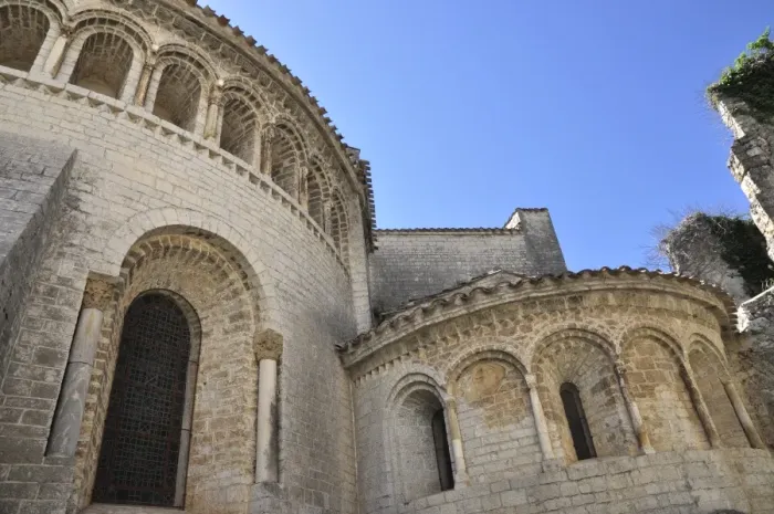 Framed Print : Abbaye bA nA dictine de Gellone Framed Print : Abbaye bA nA dictine de Gellone