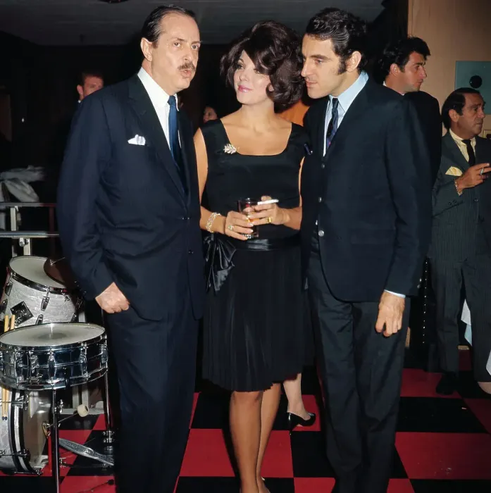 Framed Print : Actor Anthony Newley and Wife Joan Collins Framed Print : Actor Anthony Newley and Wife Joan Collins
