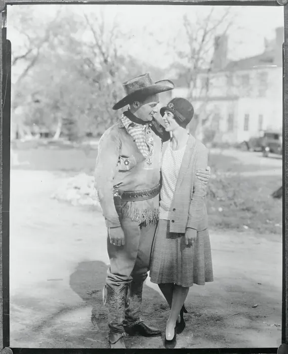 Framed Print : Actor George Gillespie with His Wife Katherine Framed Print : Actor George Gillespie with His Wife Katherine
