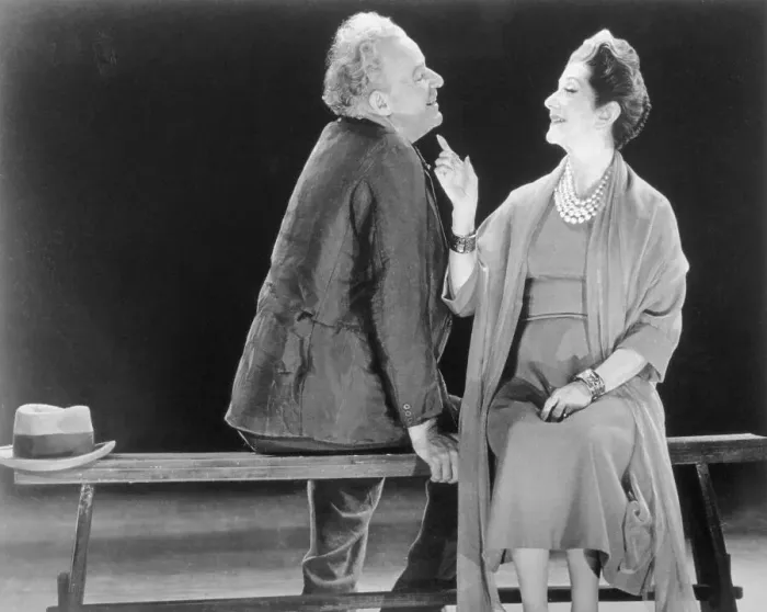 Framed Print : Actors Alfred Lunt and Lynn Fontaine in The Visit Framed Print : Actors Alfred Lunt and Lynn Fontaine in The Visit