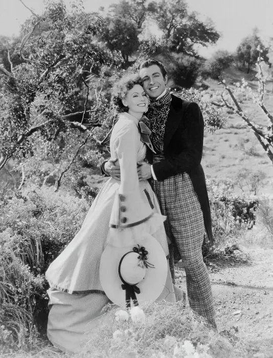 Framed Print : Actors Robert Taylor and Greta Garbo in Camille Framed Print : Actors Robert Taylor and Greta Garbo in Camille