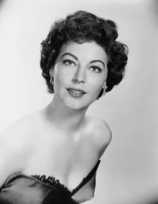 Framed Print : Actress Ava Gardner Framed Print : Actress Ava Gardner