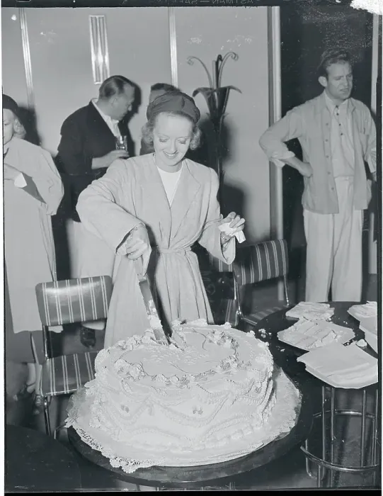 Framed Print : Actress Bette Davis Cutting Large Cake Framed Print : Actress Bette Davis Cutting Large Cake