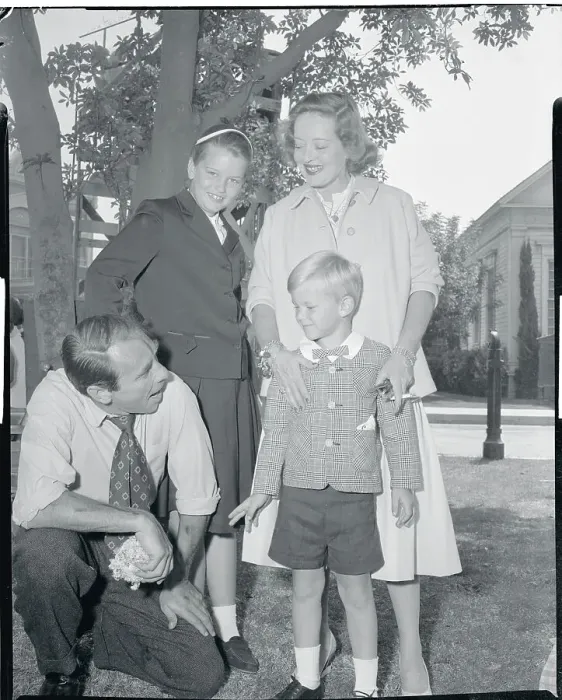 Framed Print : Actress Bette Davis With Husband and Daughter Framed Print : Actress Bette Davis With Husband and Daughter