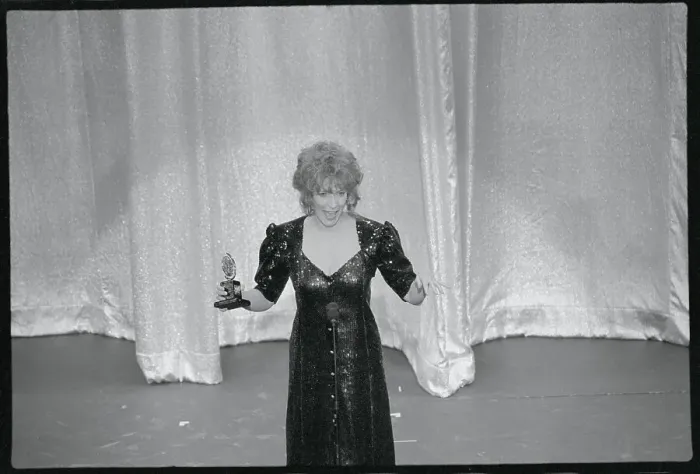 Framed Print : Actress Betty Buckley with Her Tony Trophy Framed Print : Actress Betty Buckley with Her Tony Trophy