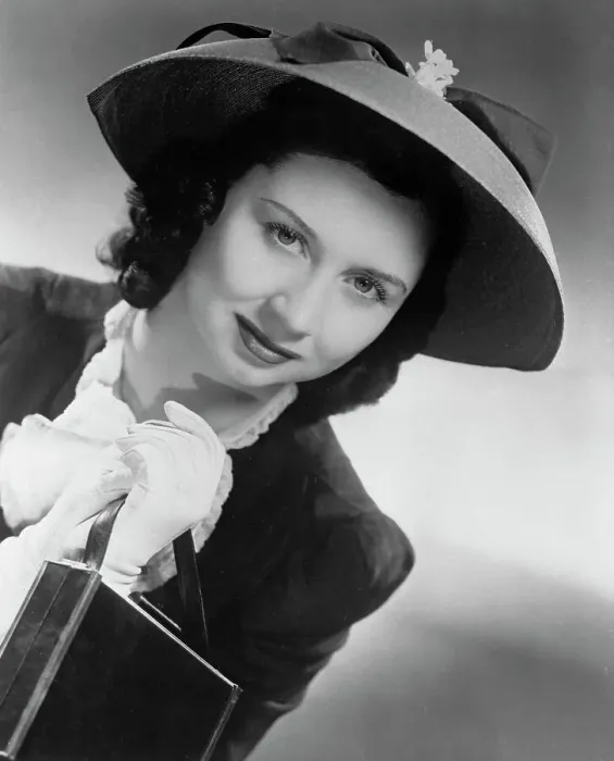 Framed Print : Actress Dorothy Kilgallen Posing in Hat and Holding Purse Framed Print : Actress Dorothy Kilgallen Posing in Hat and Holding Purse