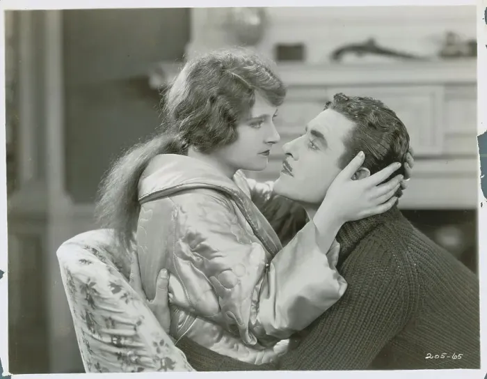 Framed Print : Actress Eleanor Boardman and John Gilbert in Scene Framed Print : Actress Eleanor Boardman and John Gilbert in Scene