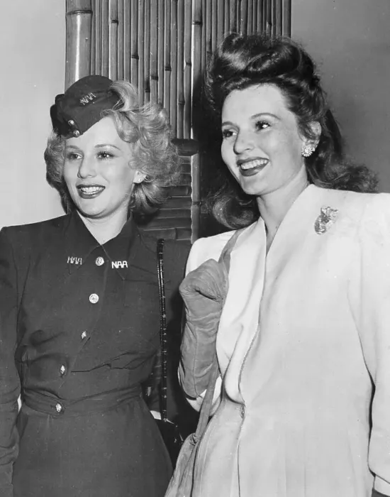 Framed Print : Actress Eva Gabor and Zsa Zsa Gabor Posing Together Framed Print : Actress Eva Gabor and Zsa Zsa Gabor Posing Together