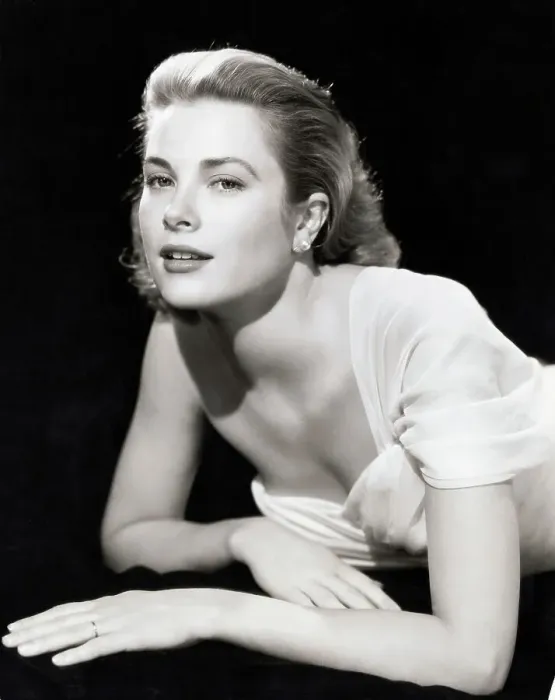 Framed Print : Actress Grace Kelly Framed Print : Actress Grace Kelly