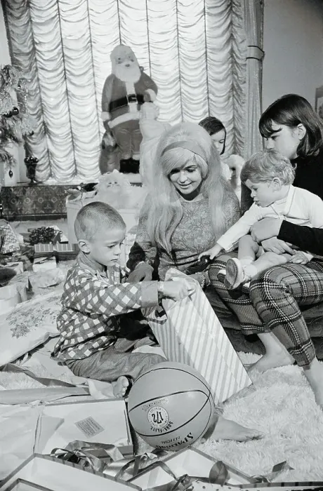 Framed Print : Actress Jayne Mansfield Playing With Her Children Framed Print : Actress Jayne Mansfield Playing With Her Children
