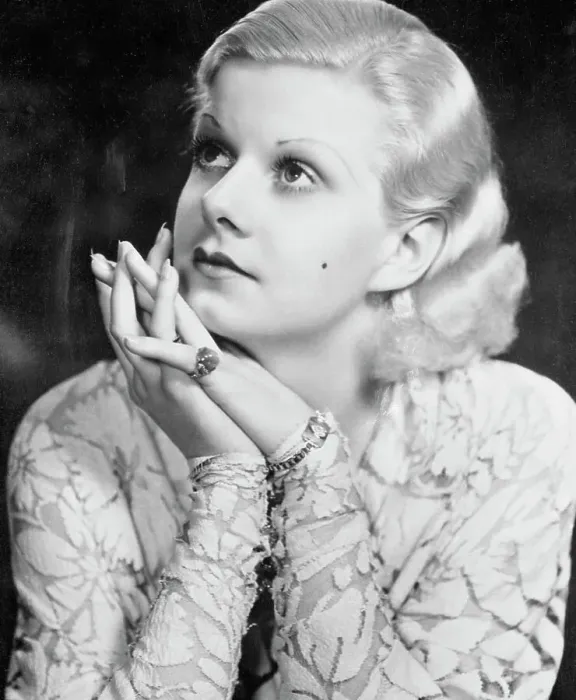 Framed Print : Actress Jean Harlow in Dramatic Pose Framed Print : Actress Jean Harlow in Dramatic Pose