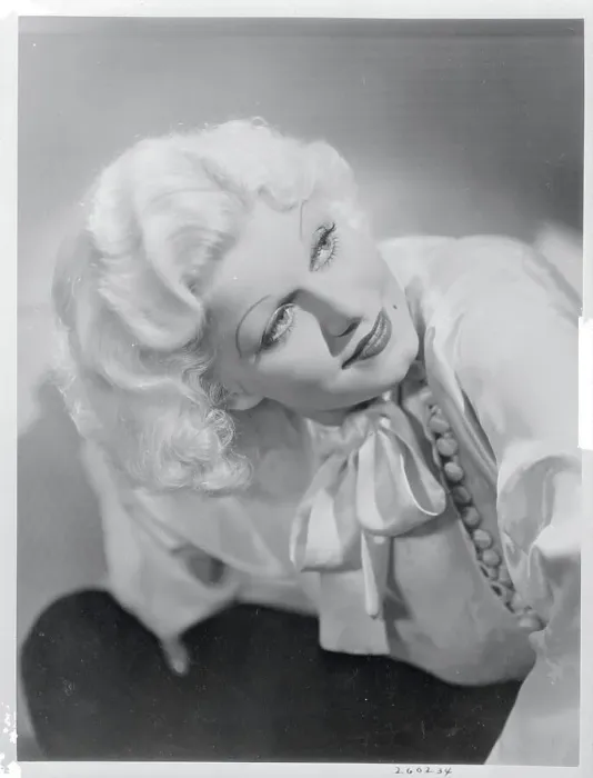 Framed Print : Actress Jean Harlow Smiling in Playful Pose Framed Print : Actress Jean Harlow Smiling in Playful Pose