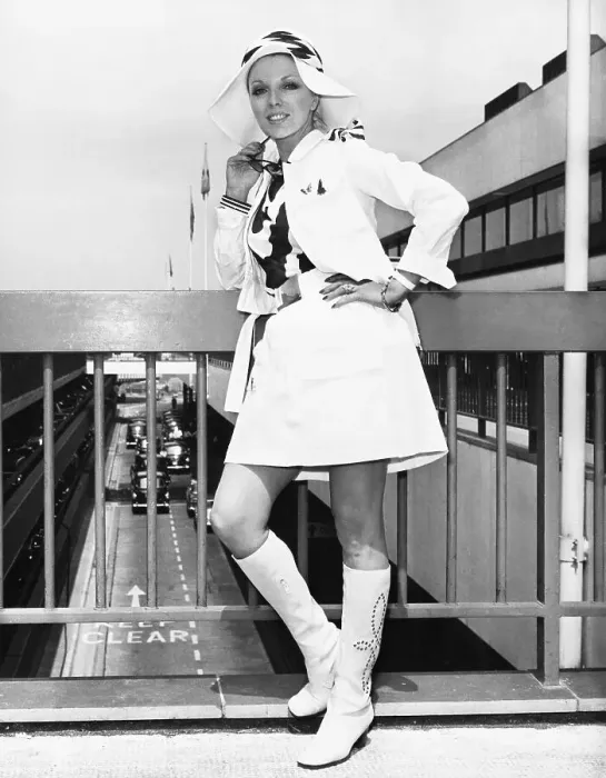Framed Print : Actress Joan Collins Posing Outdoors at Airport Framed Print : Actress Joan Collins Posing Outdoors at Airport