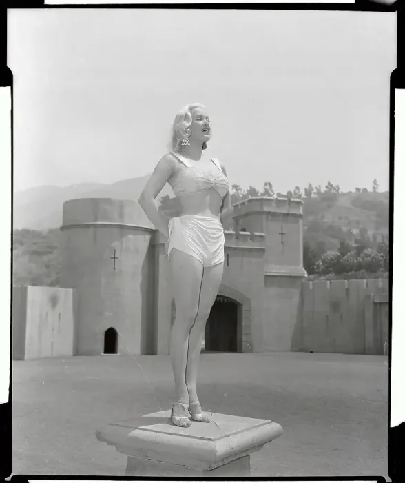 Framed Print : Actress Mamie Van Doren Posing in Front of Castle Framed Print : Actress Mamie Van Doren Posing in Front of Castle