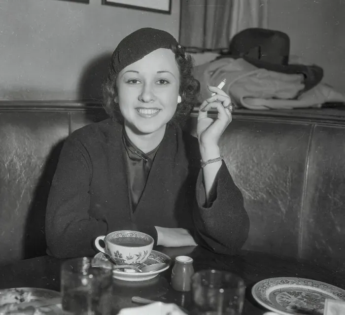 Framed Print : Actress Margaret Lindsay Having Cigarette at Brown Derby Cafe Framed Print : Actress Margaret Lindsay Having Cigarette at Brown Derby Cafe