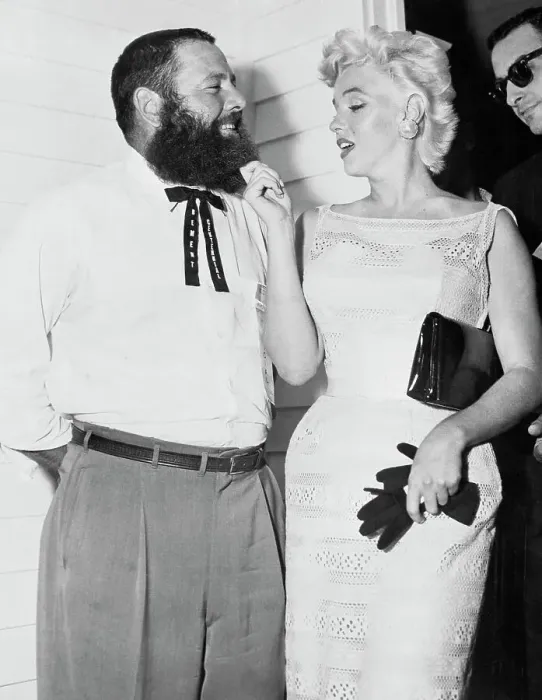 Framed Print : Actress Marilyn Monroe and Clark Plummer