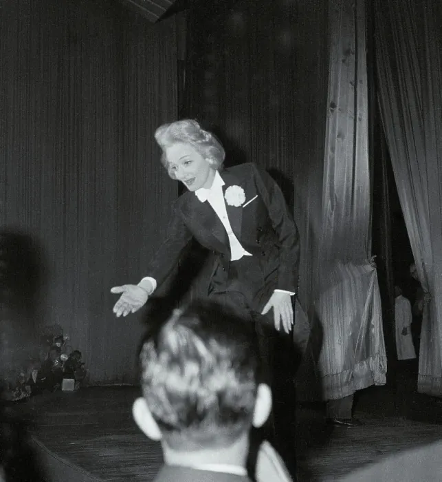 Framed Print : Actress Marlene Dietrich Bowing to Audience Framed Print : Actress Marlene Dietrich Bowing to Audience