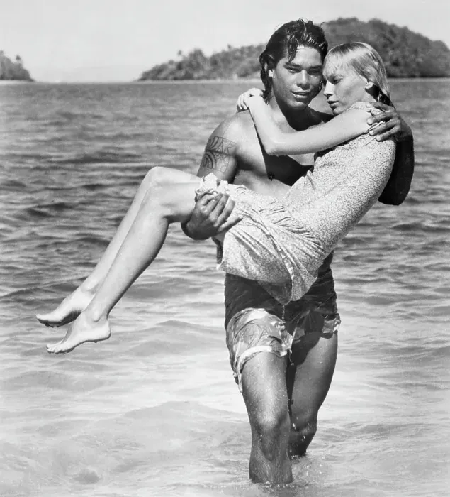 Framed Print : Actress Mia Farrow and Dayton Ka'Ne Framed Print : Actress Mia Farrow and Dayton Ka'Ne