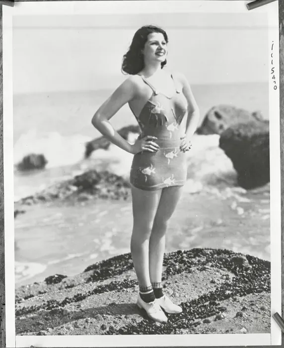 Framed Print : Actress Rita Hayworth Framed Print : Actress Rita Hayworth