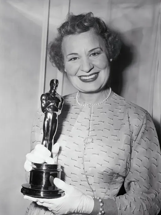 Framed Print : Actress Shirley Booth with Trophy Framed Print : Actress Shirley Booth with Trophy