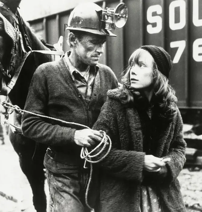 Framed Print : Actress Sissy Spacek and Levon Helm of Coal Miner's daughter Framed Print : Actress Sissy Spacek and Levon Helm of Coal Miner's daughter