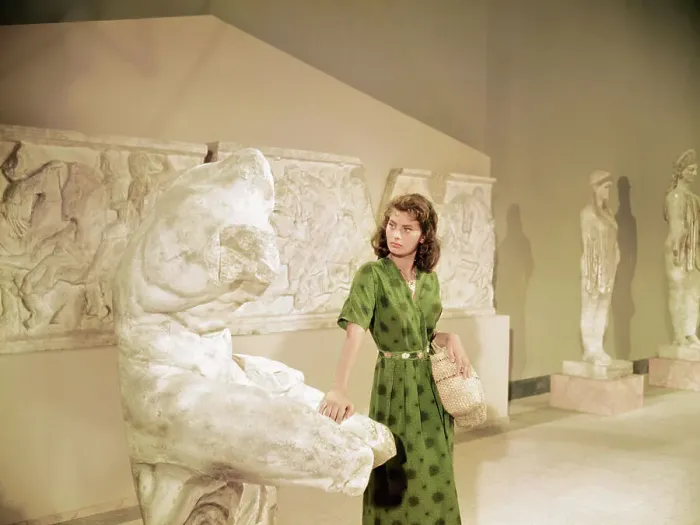 Framed Print : Actress Sophia Loren Posing by Statue Framed Print : Actress Sophia Loren Posing by Statue