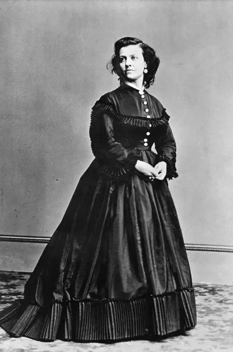 Framed Print : Actress and Union Army Spy Pauline Cushman Framed Print : Actress and Union Army Spy Pauline Cushman