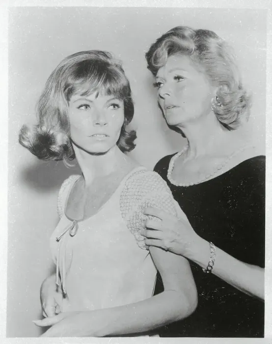 Framed Print : Actresses Patricia Morrow and Evelyn Scott Framed Print : Actresses Patricia Morrow and Evelyn Scott