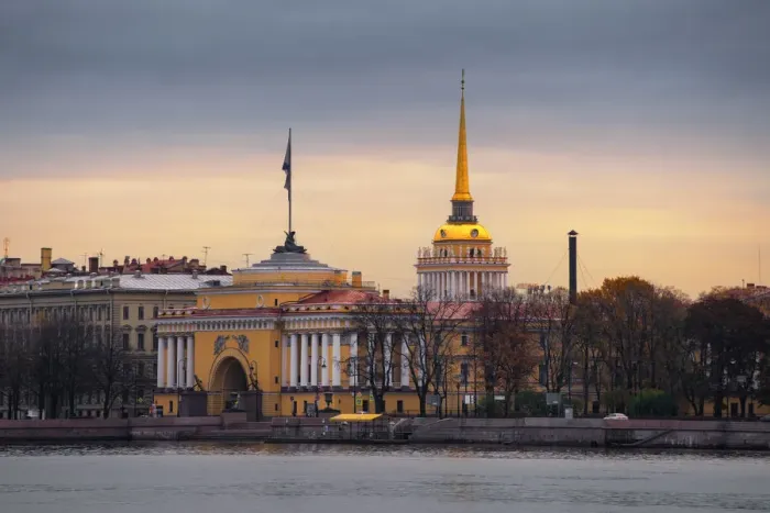 Framed Print : Admiralty building, Saint Petersburg