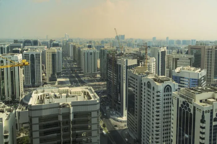 Framed Print : Aerial view of Abu Dhabi skyline