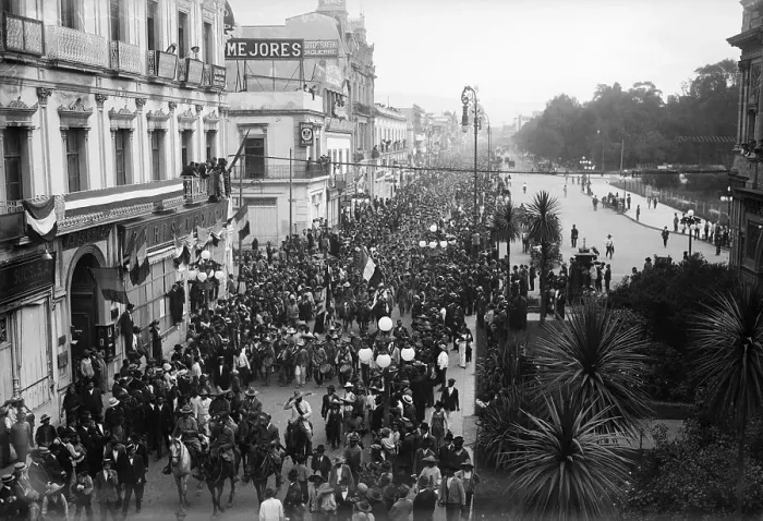 Framed Print : Aerial View Of Army Entering Avenide De Framed Print : Aerial View Of Army Entering Avenide De