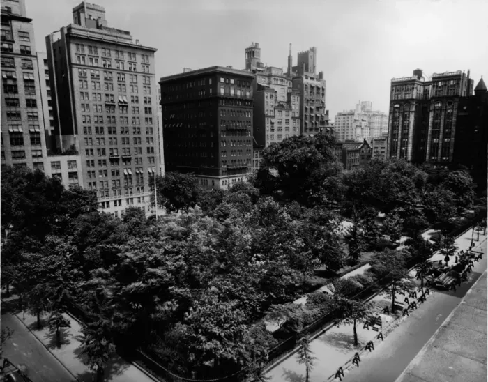 Framed Print : Aerial View of Gramercy Park Framed Print : Aerial View of Gramercy Park
