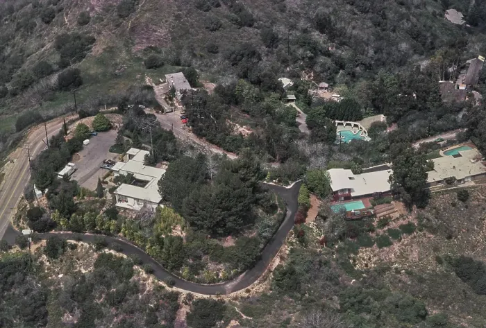 Framed Print : Aerial View Of Jack Nicholson's Mulholland Drive Property, 1977 Framed Print : Aerial View Of Jack Nicholson's Mulholland Drive Property, 1977