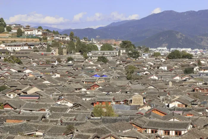 Framed Print : Aerial view of Lijiang Old Town in Yunnan, China Framed Print : Aerial view of Lijiang Old Town in Yunnan, China