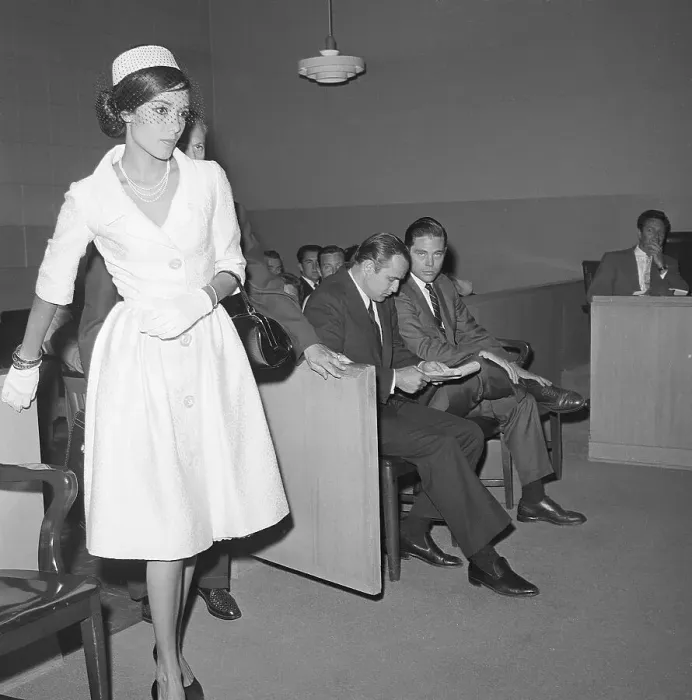 Framed Print : A.Kashfi Enters Court And Brando Ignores Framed Print : A.Kashfi Enters Court And Brando Ignores