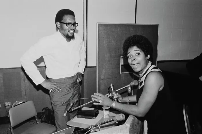 Framed Print : Al Bell And Carla Thomas Framed Print : Al Bell And Carla Thomas