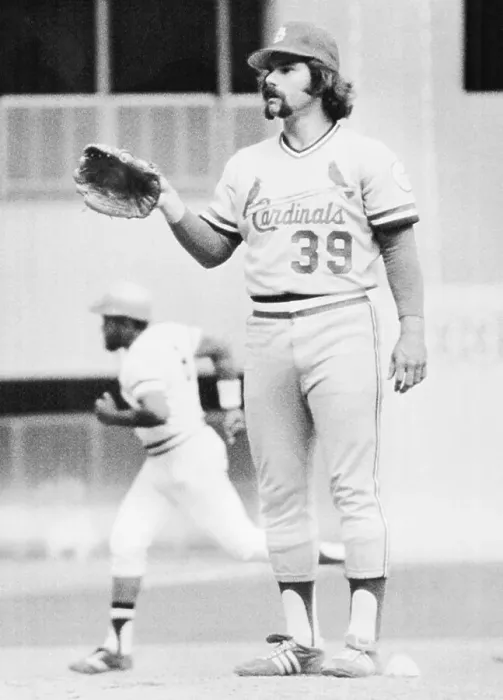 Framed Print : Al Hrabosky Motioning for New Ball Framed Print : Al Hrabosky Motioning for New Ball