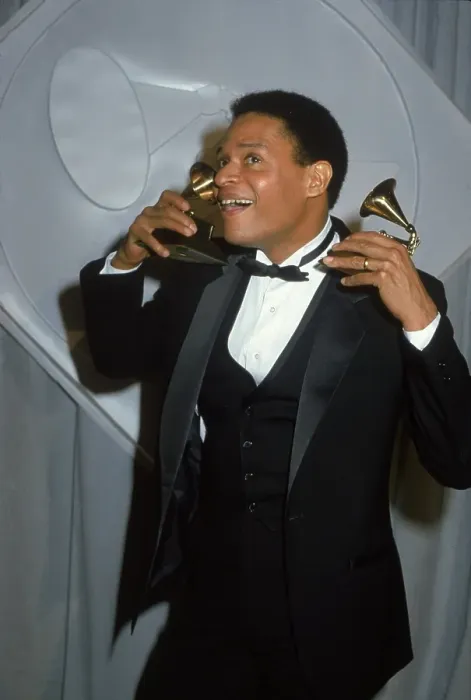 Framed Print : Al Jarreau Wins 2 Grammys