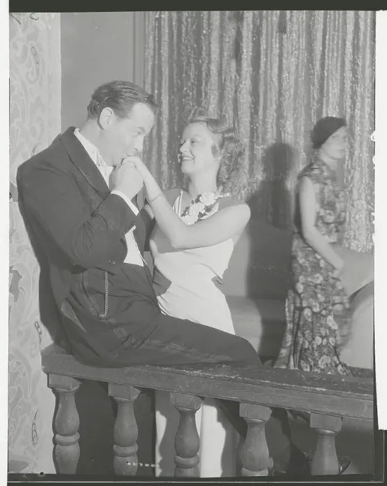 Framed Print : Alan Dinehart Kissing Hand of Mozelle Britton Framed Print : Alan Dinehart Kissing Hand of Mozelle Britton