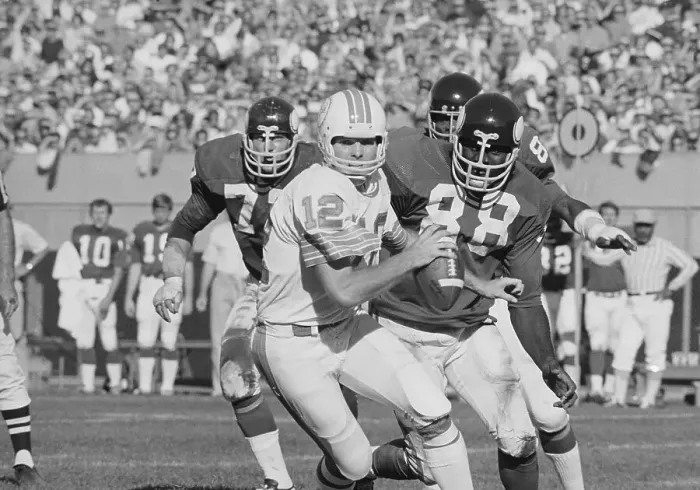Framed Print : Alan Page, Gary Larsen, and Carl Eller Surrounding Bob Griese Framed Print : Alan Page, Gary Larsen, and Carl Eller Surrounding Bob Griese