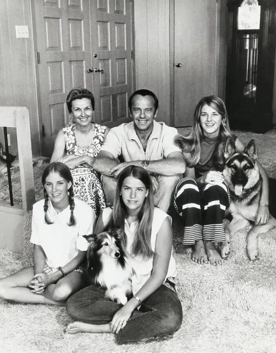 Framed Print : Alan Shepard with his Family at Home Framed Print : Alan Shepard with his Family at Home
