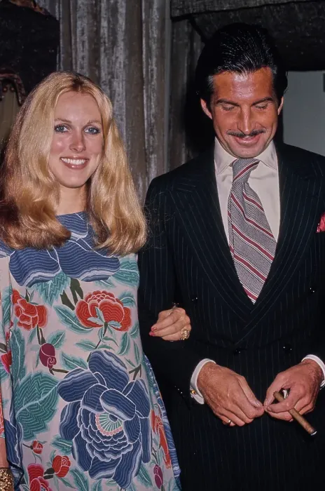 Framed Print : Alana Hamilton & George Hamilton