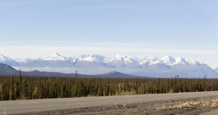 Framed Print : Alaska Highway, north of Whitehorse, St. Elias Mountains, Kluane National Park and Reserve behind, Yukon Territory, Canada Framed Print : Alaska Highway, north of Whitehorse, St. Elias Mountains, Kluane National Park and Reserve behind, Yukon Territory, Canada