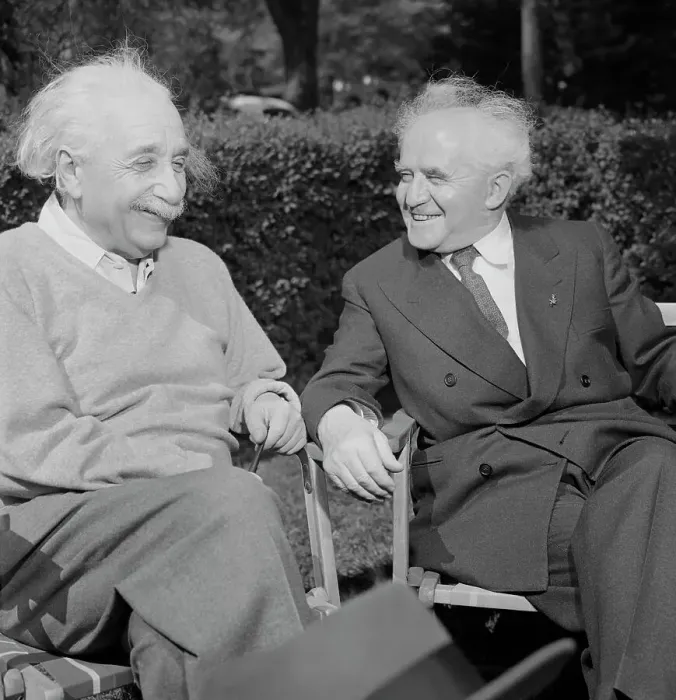 Framed Print : Albert Einstein Chatting with David Ben-Gurion Framed Print : Albert Einstein Chatting with David Ben-Gurion