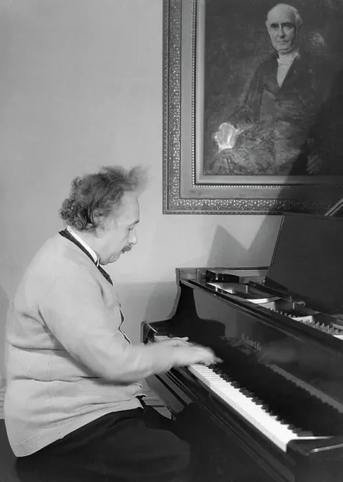 Framed Print : Albert Einstein Playing Piano Framed Print : Albert Einstein Playing Piano