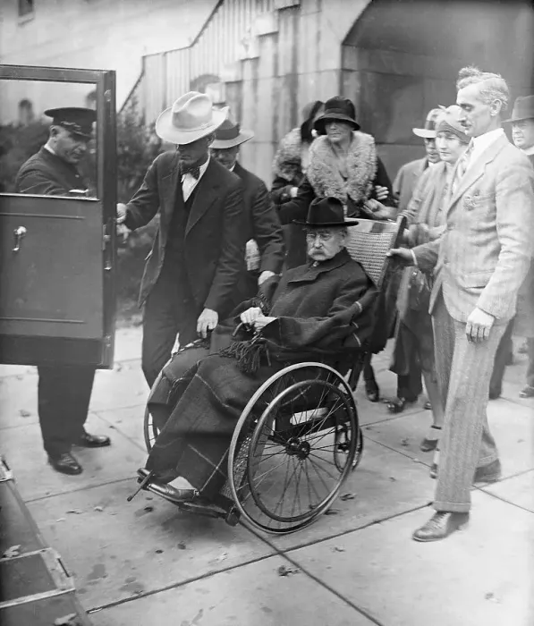 Framed Print : Albert Fall Leaving Court Room Framed Print : Albert Fall Leaving Court Room