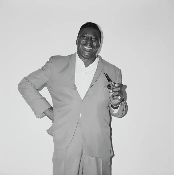 Framed Print : Albert King, American Singer-Songwriter & Guitarist Framed Print : Albert King, American Singer-Songwriter & Guitarist
